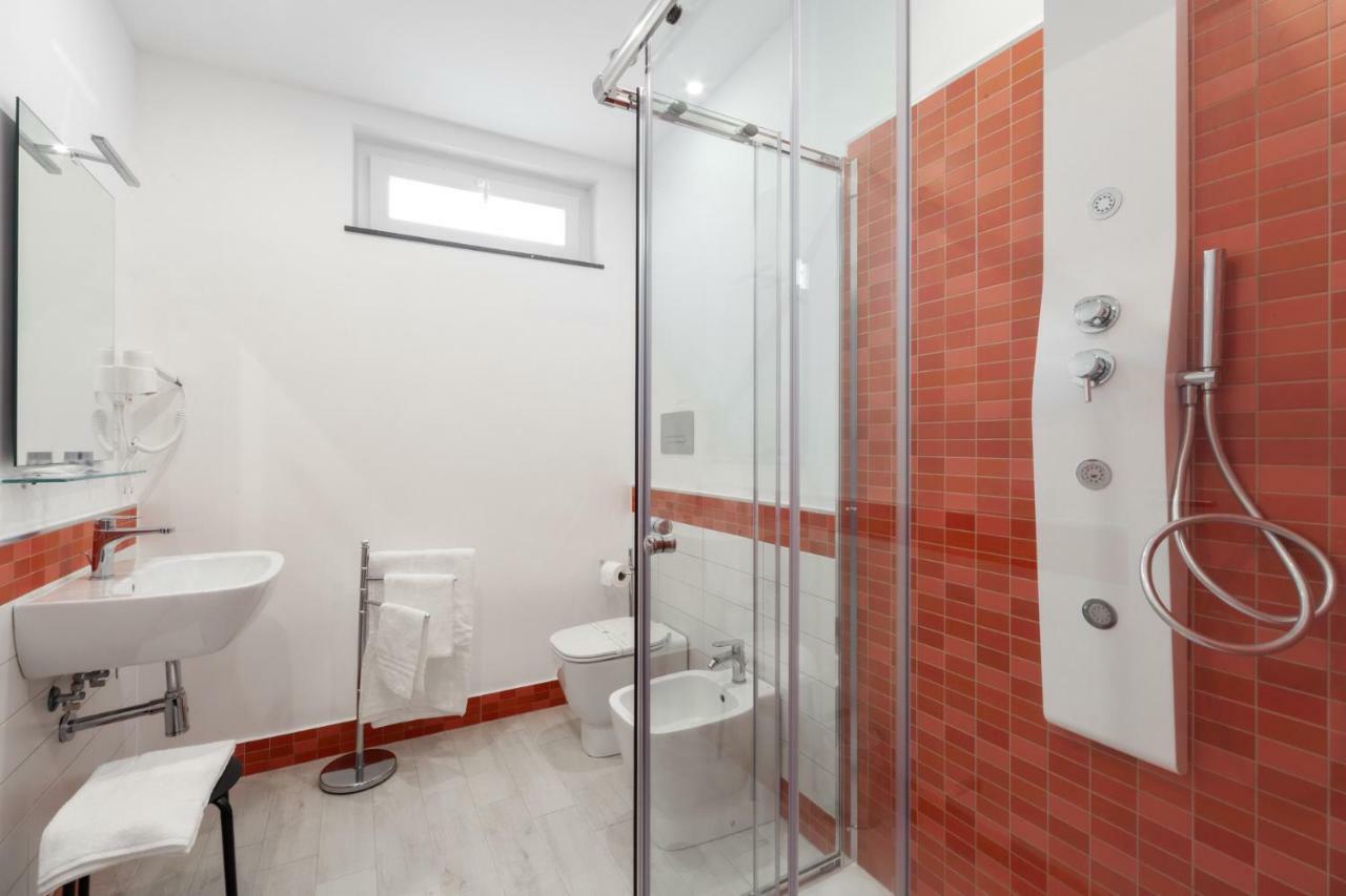 House 103 Rent Apartment Capo dʼOrlando エクステリア 写真